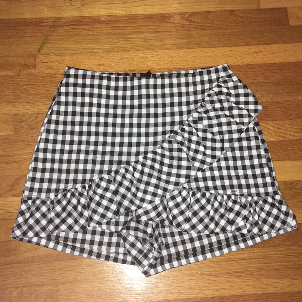 Missguided Gingham Ruffle Skort
